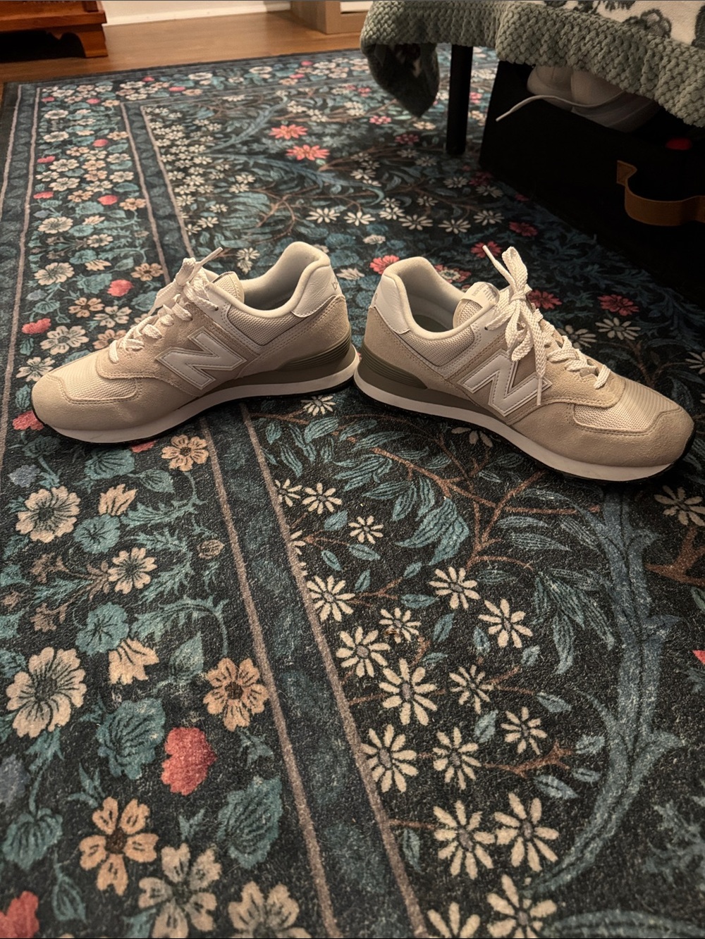 New Balance 574 - Picture 3 of 5